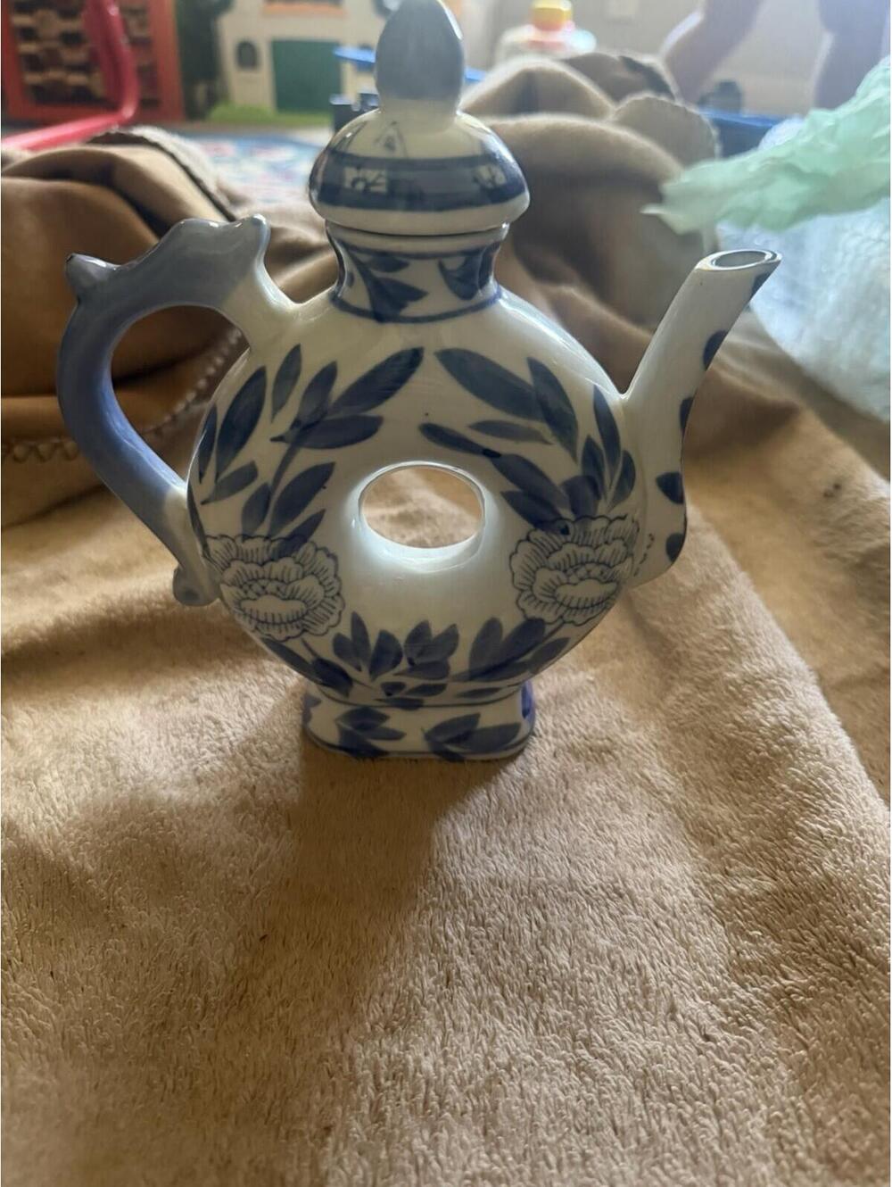Vintage Chinoiserie Doughnut Shaped Oriental Teapot Blue And White 7.5” Tall